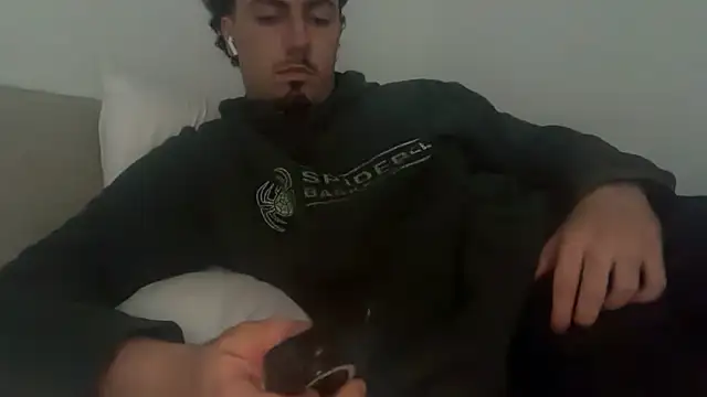 aussiejs online show from January 17, 2026, 7:46 am