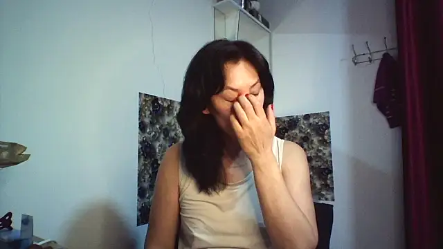 bella2322 online show from February 21, 2026, 3:07 am