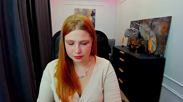SweetDaylight online show from May 11, 2026, 7:55 pm