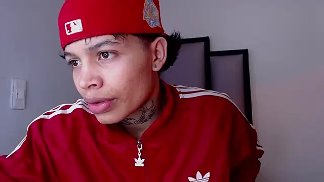 Dogan Renzo0 online show from February 18, 2026, 11:50 am