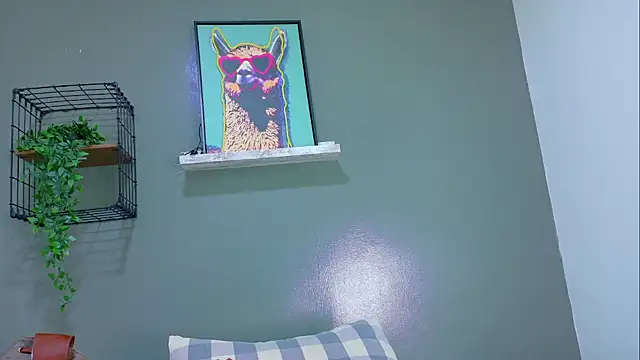 Snapshot of AmmyRouse__ chatting on April 13, 2026, 10:10 am AmmyRouse online show from April 13, 2026, 10:10 am