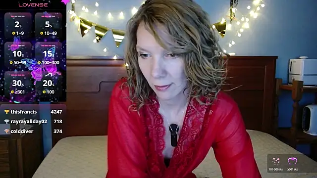 Snapshot of Daisy_Lovely chatting on April 1, 2026, 4:13 am Daisy Lovely online show from April 1, 2026, 4:13 am