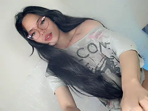 Urhotfucking veronica1 online show from March 28, 2026, 11:43 am