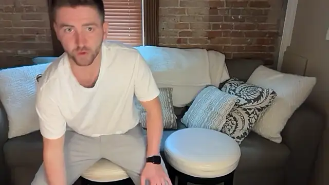 ThePrincessPeach online show from April 25, 2026, 8:28 pm