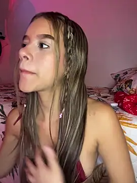 BellaMoon  online show from March 17, 2026, 3:33 am