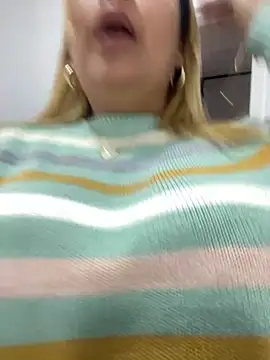 Snapshot of veronica414 chatting on March 19, 2026, 7:07 pm veronica414 online show from March 19, 2026, 7:07 pm