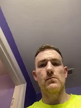 Rumndo1 online show from February 17, 2026, 1:02 am