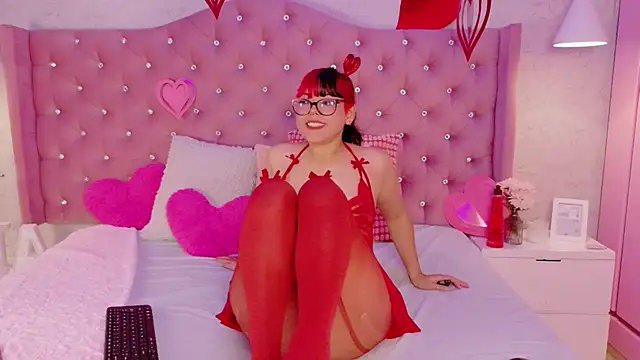 Snapshot of EllieNeptune_ chatting on February 20, 2026, 9:48 pm EllieNeptune online show from February 20, 2026, 9:48 pm