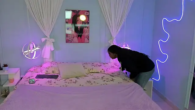 Snapshot of naomi_campell chatting on March 18, 2026, 7:39 pm naomi campell online show from March 18, 2026, 7:39 pm