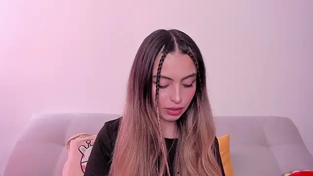 Snapshot of Fernanda_aaaa chatting on July 4, 2026, 5:08 pm Fernanda aaaa online show from July 4, 2026, 5:08 pm