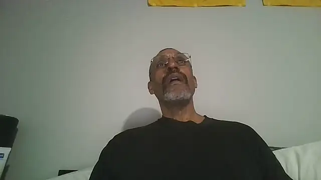 Snapshot of swimmer2496 chatting on March 29, 2026, 2:44 am swimmer2496 online show from March 29, 2026, 2:44 am