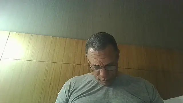 Snapshot of swimmer2496 chatting on April 3, 2026, 2:20 am swimmer2496 online show from April 3, 2026, 2:20 am