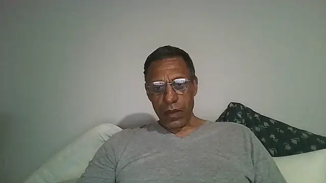 Snapshot of swimmer2496 chatting on April 29, 2026, 8:07 am swimmer2496 online show from April 29, 2026, 8:07 am
