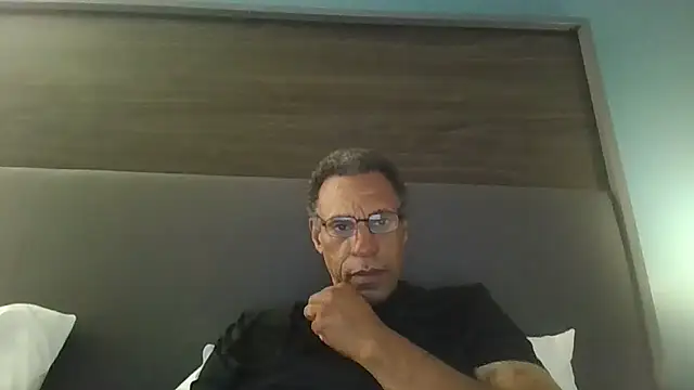 Snapshot of swimmer2496 chatting on May 16, 2026, 7:05 am swimmer2496 online show from May 16, 2026, 7:05 am