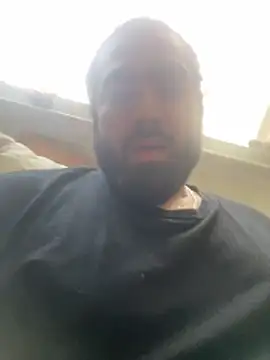 latinflarovs online show from February 26, 2026, 10:31 pm