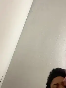 Snapshot of Dominicvincell chatting on February 28, 2026, 6:20 pm Dominicvincell online show from February 28, 2026, 6:20 pm