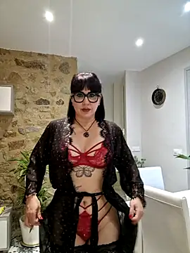 Starletx online show from February 18, 2026, 7:32 pm