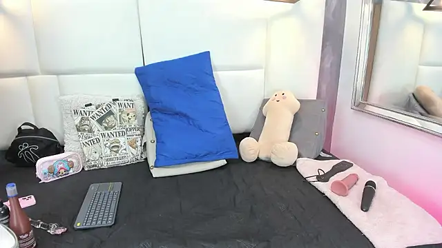 Snapshot of Martina_armos chatting on February 12, 2026, 1:50 pm Martina armos online show from February 12, 2026, 1:50 pm