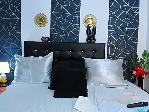 Snapshot of KikyNaughty chatting on February 20, 2026, 9:04 pm KikyNaughty online show from February 20, 2026, 9:04 pm