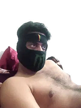 Snapshot of Northiemallu chatting on March 31, 2026, 6:19 pm Northiemallu online show from March 31, 2026, 6:19 pm