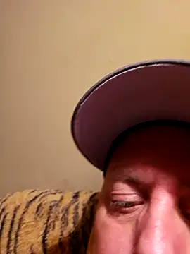 Snapshot of Martin_dick78 chatting on May 3, 2026, 11:00 pm Martin dick78 online show from May 3, 2026, 11:00 pm
