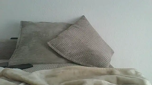 Noira xxx online show from April 15, 2026, 7:37 am