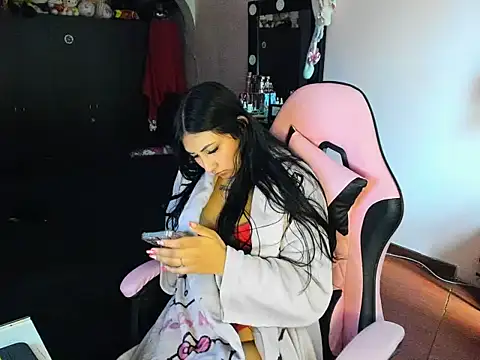 sofii 1219 online show from April 15, 2026, 6:26 pm