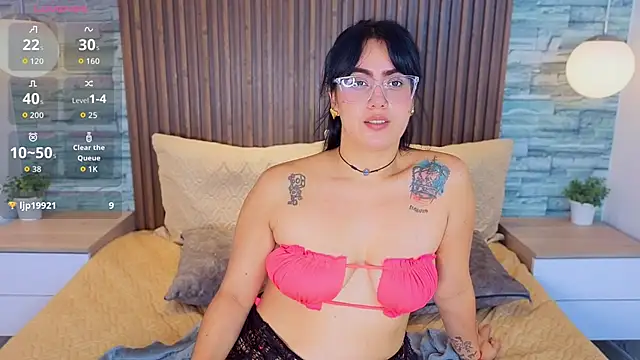 Snapshot of vicky_grey chatting on January 31, 2026, 7:11 pm vicky grey online show from January 31, 2026, 7:11 pm