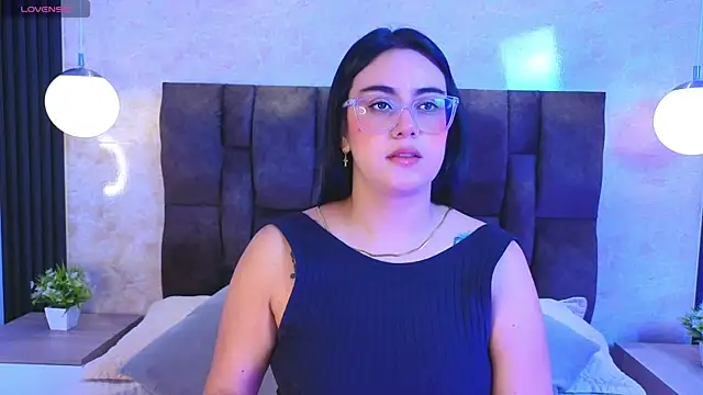Snapshot of vicky_grey chatting on June 30, 2026, 11:44 am vicky grey online show from June 30, 2026, 11:44 am