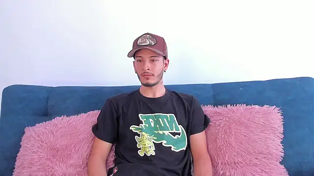 Snapshot of josh__val chatting on July 21, 2026, 8:00 pm josh val online show from July 21, 2026, 8:00 pm