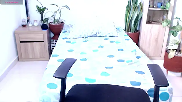 Snapshot of Magnuz_Col chatting on February 26, 2026, 8:08 pm Magnuz Col online show from February 26, 2026, 8:08 pm