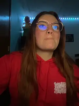 Snapshot of Vixroy7 chatting on February 18, 2026, 1:12 am Vixroy7 online show from February 18, 2026, 1:12 am