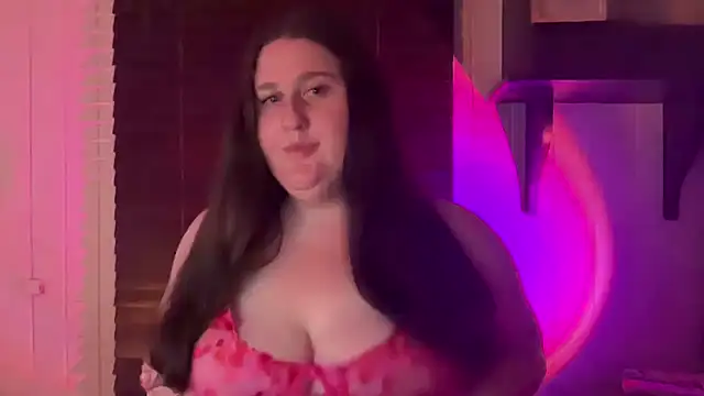 xopeachybaby online show from April 11, 2026, 9:02 am