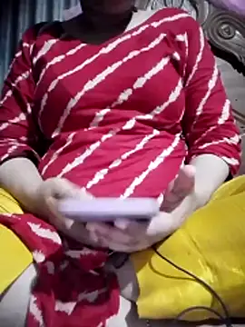 maisamim2 online show from May 14, 2026, 6:37 pm