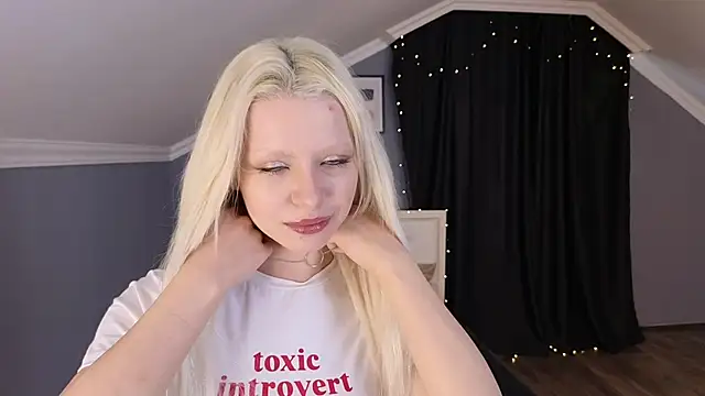 Naomi Demio online show from February 21, 2026, 9:10 am