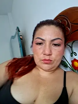 Snapshot of Mechi-Dirty chatting on April 2, 2026, 2:15 pm Mechi-Dirty online show from April 2, 2026, 2:15 pm