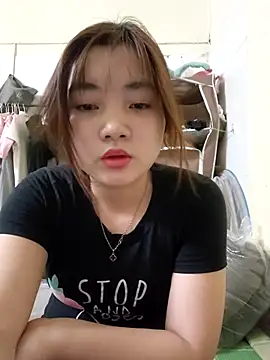Snapshot of Pinks_cool chatting on June 29, 2026, 1:12 am Pinks cool online show from June 29, 2026, 1:12 am