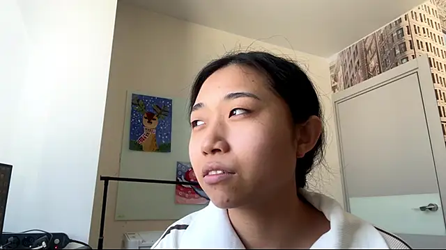 SweetMiaXO online show from February 12, 2026, 3:34 am