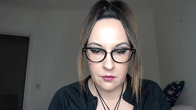 PsychicDominatrix online show from February 2, 2026, 3:44 pm