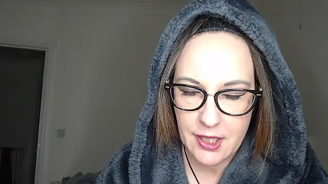 PsychicDominatrix online show from March 9, 2026, 7:07 pm