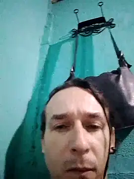 AxelFrost online show from February 9, 2026, 11:47 am