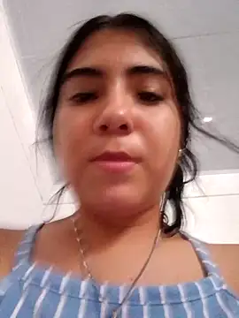 Ailen-cute online show from February 14, 2026, 7:21 pm