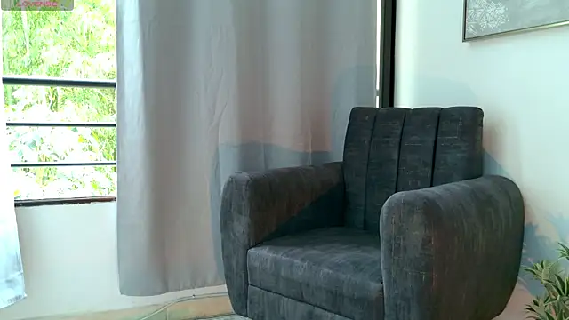 aramjones online show from April 24, 2026, 2:41 pm