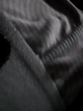 TU PITUDO FAV BB 19CM online show from February 18, 2026, 5:53 pm