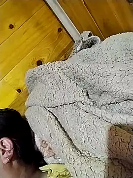 kussecka online show from March 15, 2026, 1:06 pm