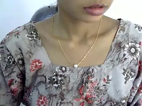 Snapshot of Kulsum_S chatting on March 10, 2026, 9:03 am Kulsum S online show from March 10, 2026, 9:03 am