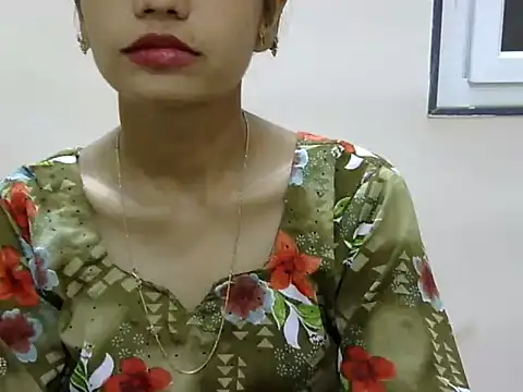 Snapshot of Kulsum_S chatting on May 21, 2026, 1:29 pm Kulsum S online show from May 21, 2026, 1:29 pm