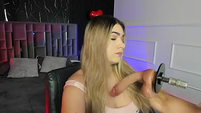 Liiahfontaine online show from February 20, 2026, 11:22 am