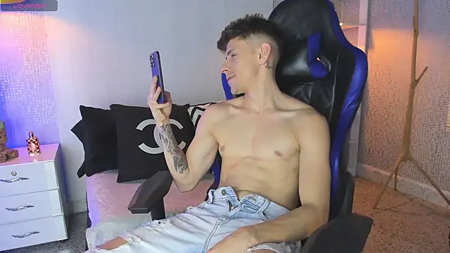 Jasper  jones online show from February 24, 2026, 2:04 pm