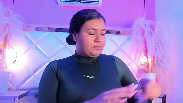 Snapshot of Dojaaiisha chatting on March 9, 2026, 11:53 pm Dojaaiisha online show from March 9, 2026, 11:53 pm